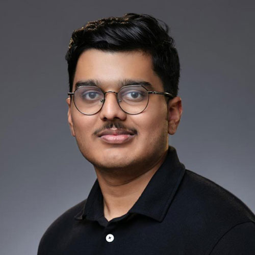Dr Arthi